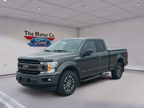 Used 2018 Ford F150 XLT w/ Equipment Group 302A Luxury AWD/4WD image 1