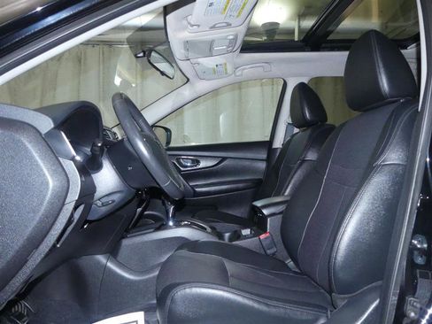 Used 2015 Nissan Rogue SL w/ SL Premium Package AWD/4WD image 22