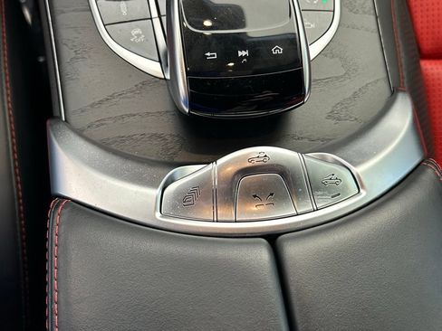 Used 2020 Mercedes-Benz C 63 AMG Cabriolet image 53