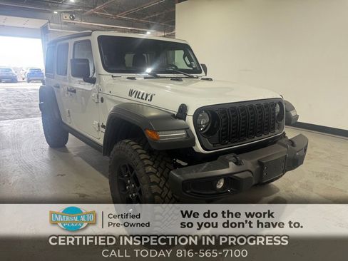 Used 2025 Jeep Wrangler Willys image 4