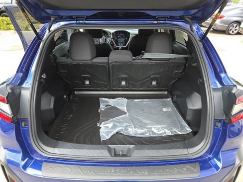 Used 2024 Subaru Crosstrek 2.0i Premium AWD/4WD image 19