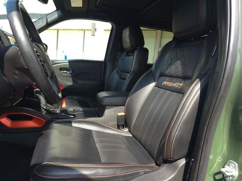 Used 2023 Nissan Frontier PRO-4X w/ Pro-4X Premium Package image 11