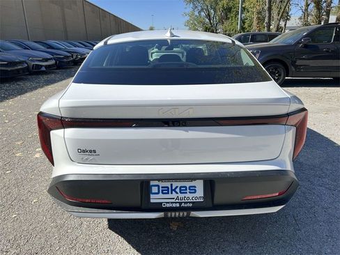 New 2025 Kia K4 EX image 6