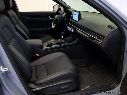 Used 2025 Honda Civic Sport Touring image 32