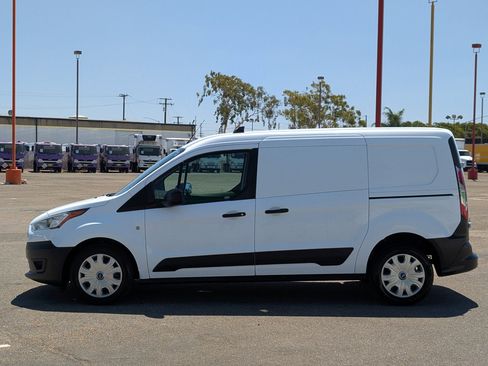 Used 2019 Ford Transit Connect XL image 4