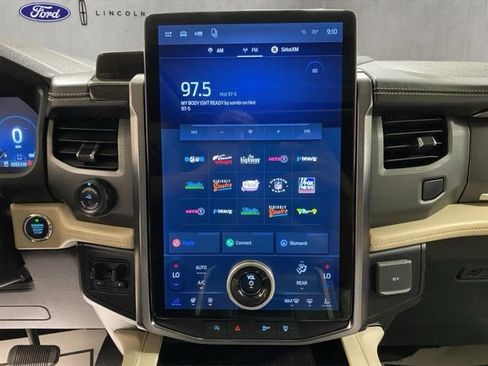 Certified 2024 Ford Expedition Max Platinum AWD/4WD image 16
