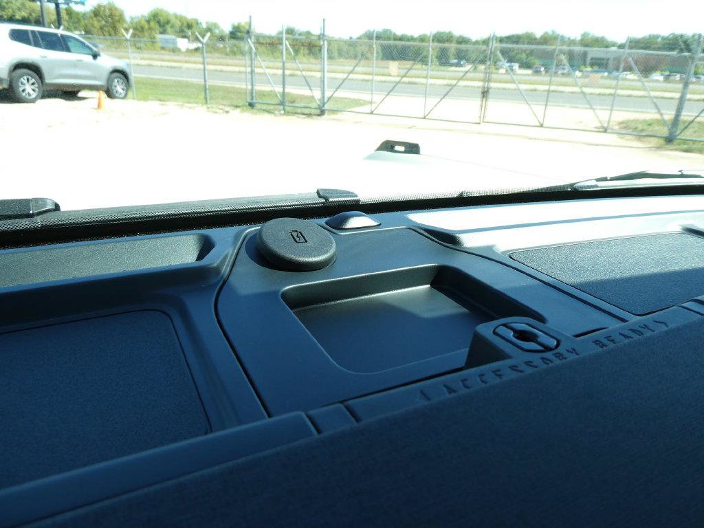 New 2026 Ford Bronco Outer Banks AWD/4WD image 18