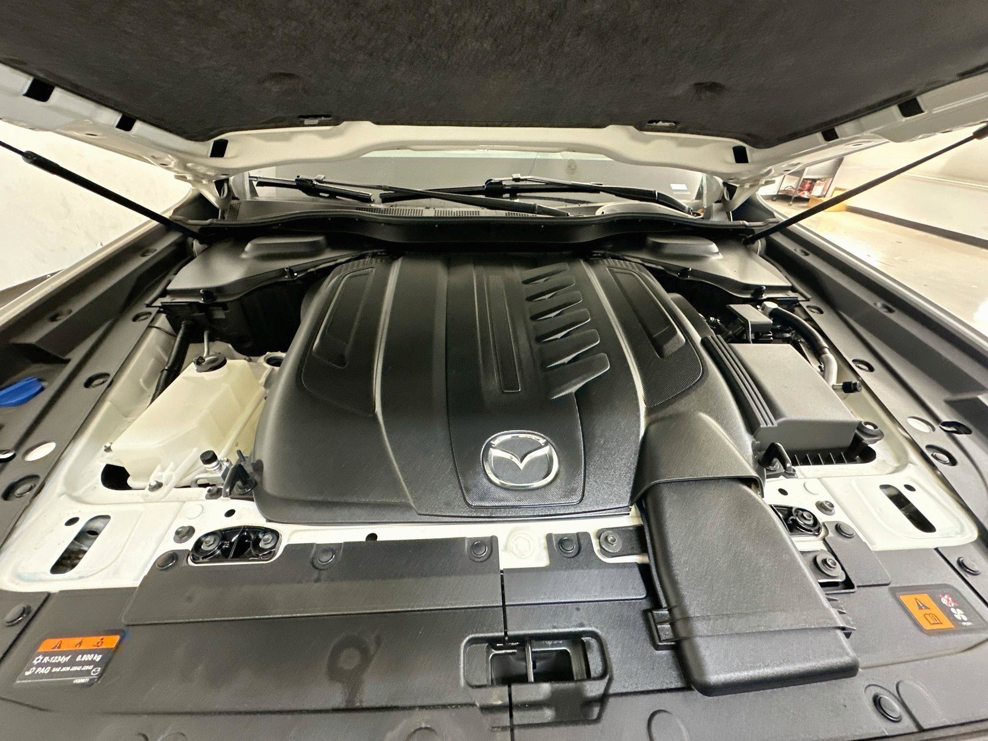 Used 2024 MAZDA CX-90 3.3 Turbo w/ Preferred Plus AWD/4WD image 37
