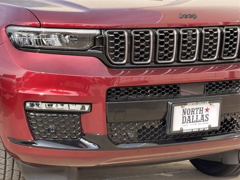 New 2025 Jeep Grand Cherokee L Summit image 7