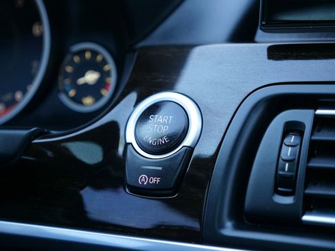 Used 2015 BMW 640i Gran Coupe image 23