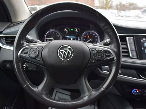 Used 2018 Buick Enclave Premium w/ Trailering Package AWD/4WD image 14