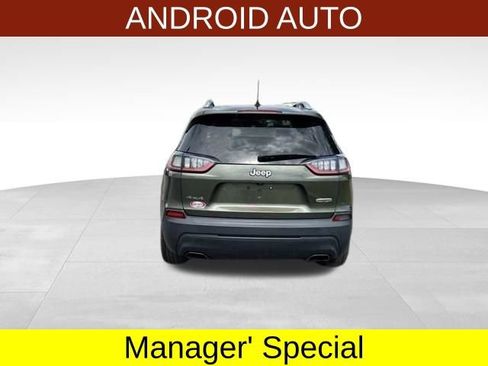 Used 2019 Jeep Cherokee Latitude Plus AWD/4WD image 6