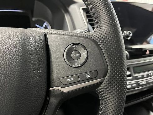 Certified 2024 Honda Passport EX-L image 17
