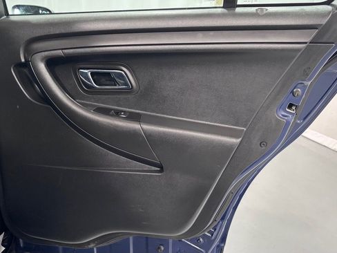 Used 2015 Ford Taurus Police Interceptor AWD image 27