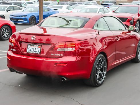 Used 2010 Lexus IS 350C image 4