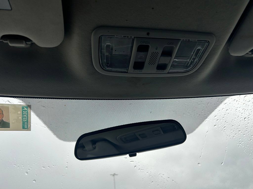 Used 2018 Honda HR-V EX image 24