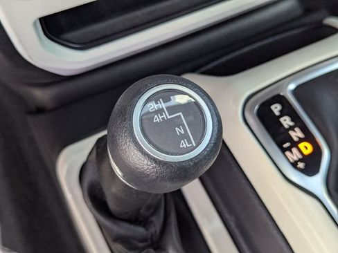 Used 2022 Jeep Wrangler Unlimited Sport AWD/4WD image 29