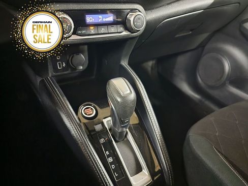 Used 2020 Nissan Kicks SV image 23