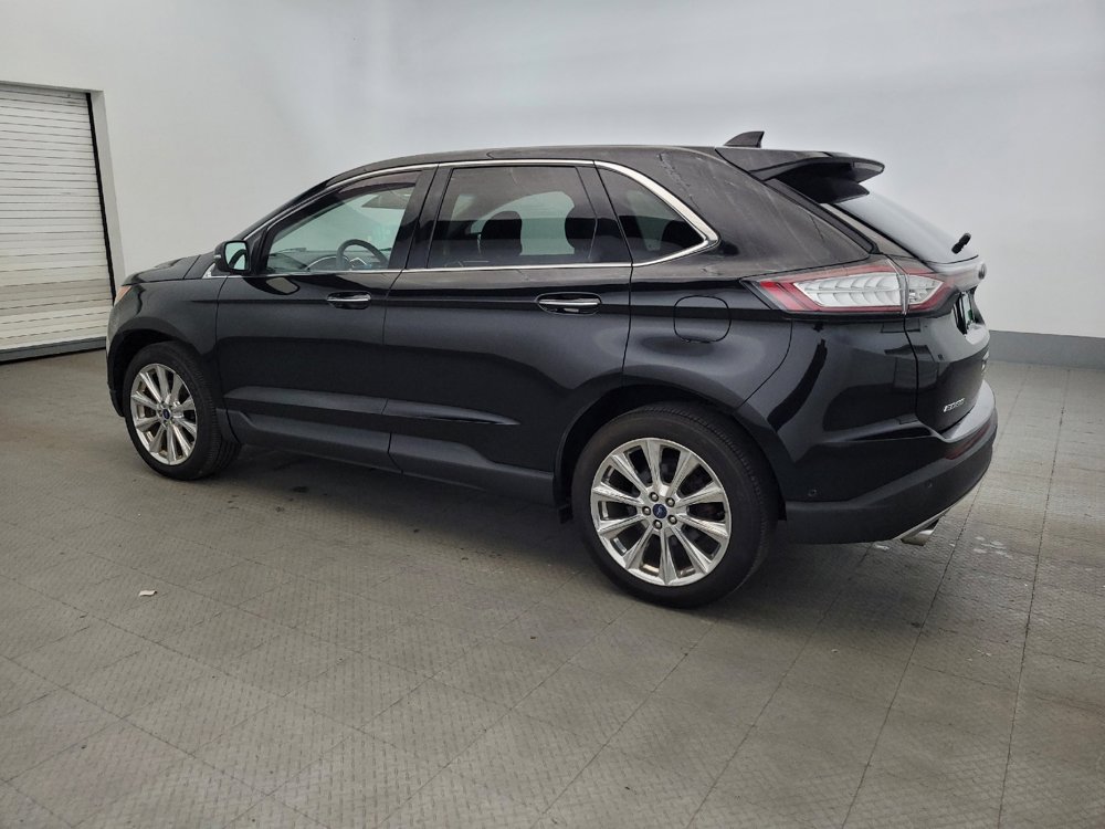 Used 2018 Ford Edge Titanium w/ Equipment Group 302A AWD/4WD image 3