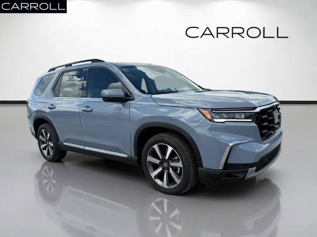 Used 2025 Honda Pilot Elite image 1