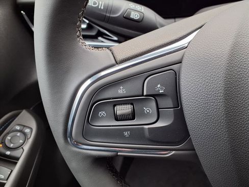 New 2026 Buick Envista Sport Touring image 8