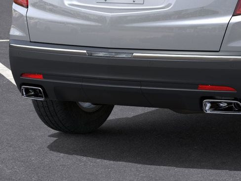 New 2025 Cadillac XT5 Luxury image 14