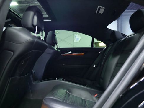 Used 2012 Mercedes-Benz CLS 63 AMG image 30