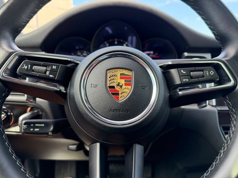 Certified 2022 Porsche Macan GTS w/ Premium Package Plus AWD/4WD image 11