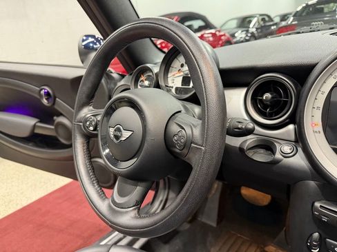 Used 2012 MINI Cooper Convertible image 36