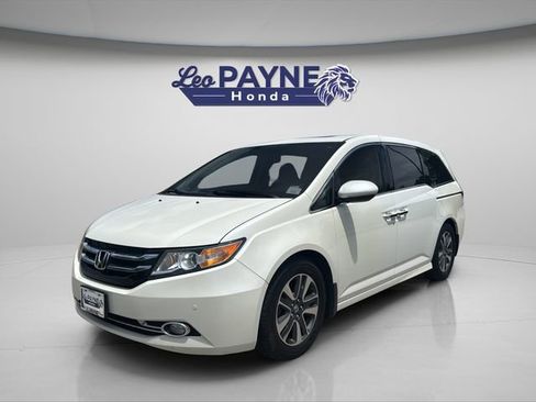 Used 2016 Honda Odyssey Touring image 3