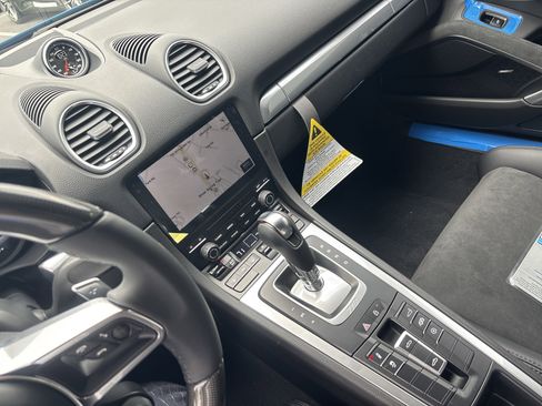 New 2025 Porsche 718 Boxster GTS image 19