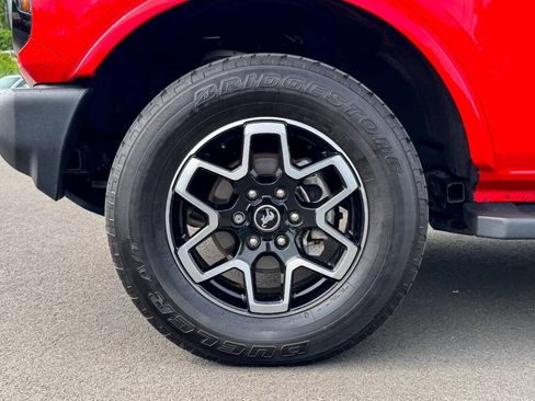 Used 2023 Ford Bronco Outer Banks image 36