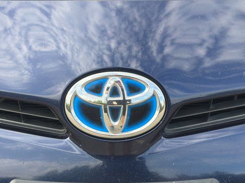 Used 2014 Toyota Prius Three w/ Solar Roof Package FWD image 48