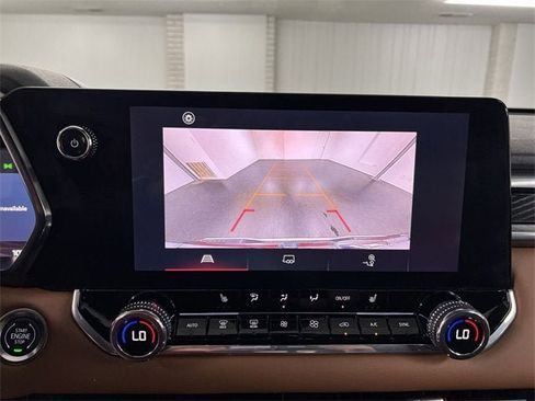 Certified 2024 GMC Canyon AT4 image 14