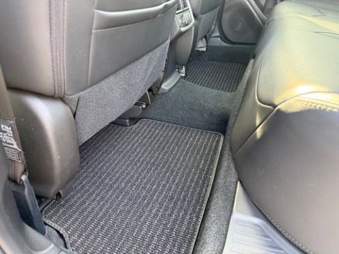 Used 2020 Subaru Forester Touring w/ Popular Package #2 AWD/4WD image 7