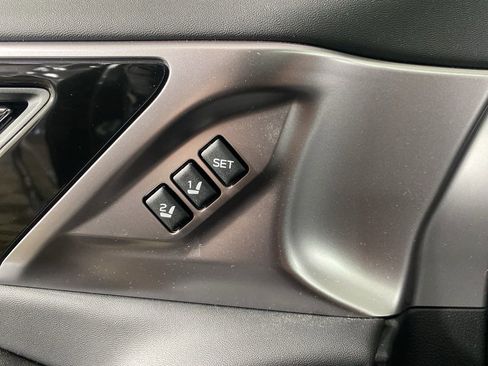 New 2025 Subaru Outback Touring XT image 23