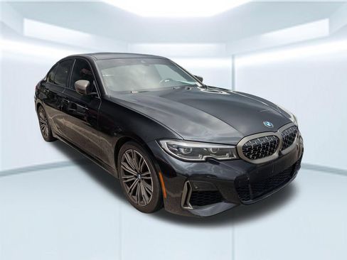 Used 2021 BMW M340i RWD image 3
