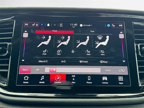 Certified 2024 Dodge Durango GT image 20