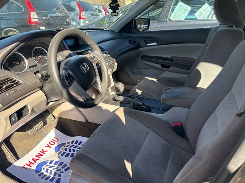 Used 2010 Honda Accord LX-P image 6