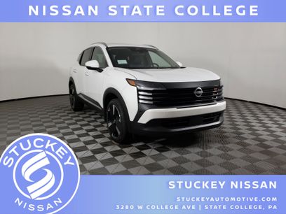 New 2025 Nissan Kicks SR w/ SR Premium Package