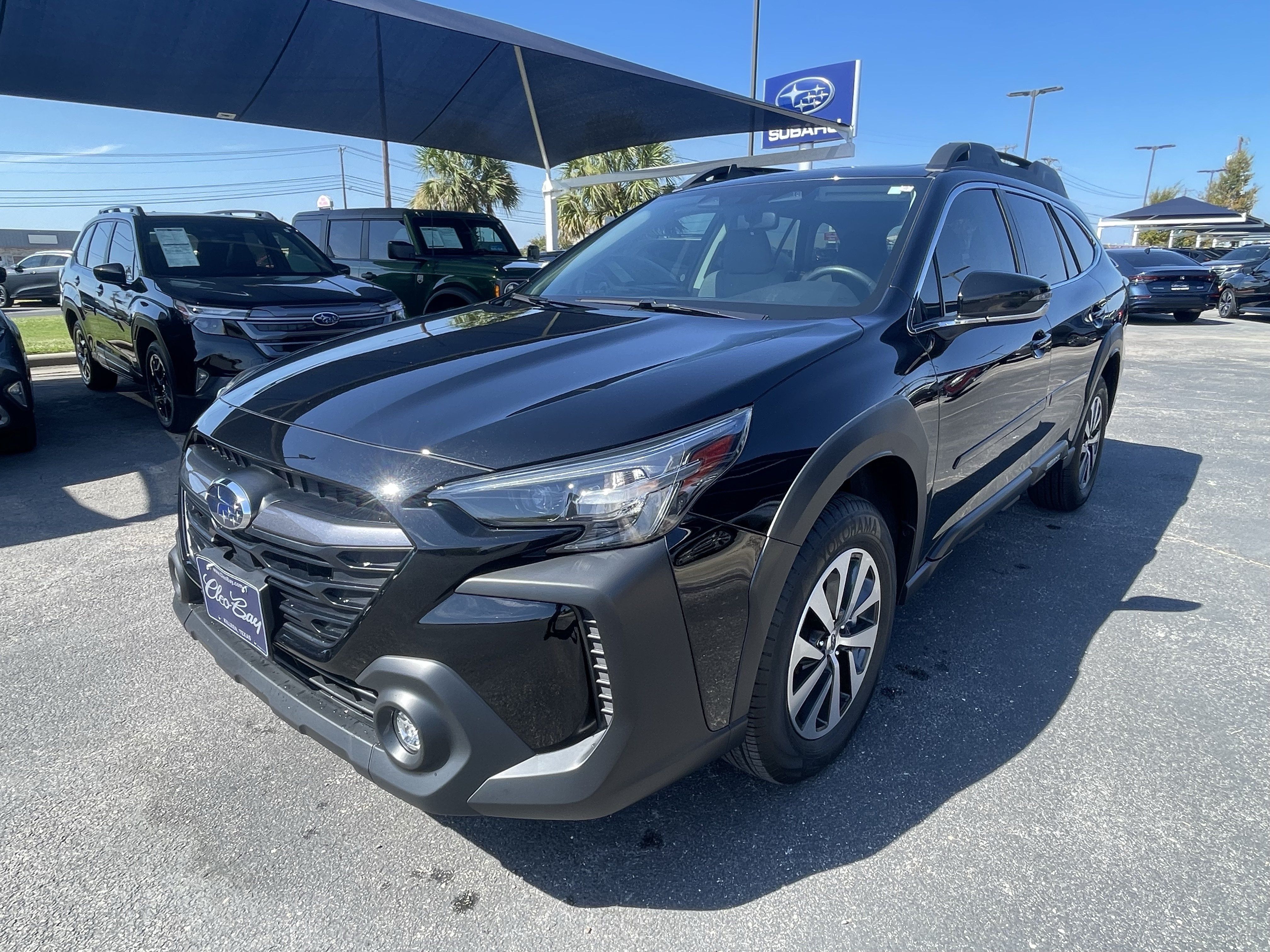 Used 2024 Subaru Outback Premium AWD/4WD image 5
