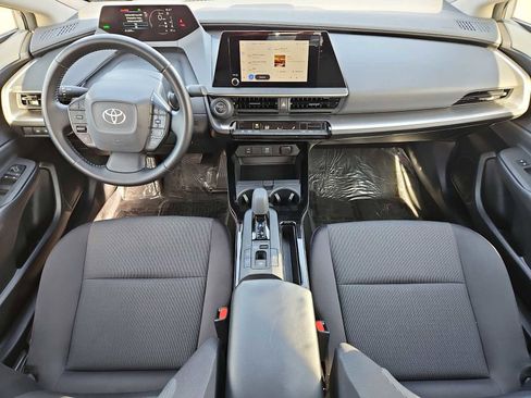 Used 2024 Toyota Prius LE image 15