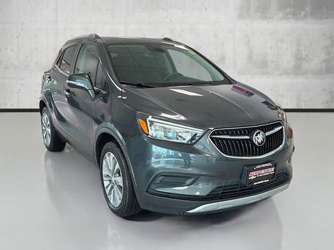 Used 2018 Buick Encore Preferred image 3
