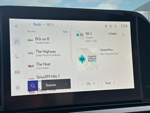 New 2025 Lexus UX 300h FWD image 23