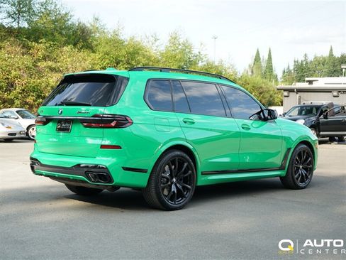 Used 2025 BMW X7 M60i AWD/4WD image 5