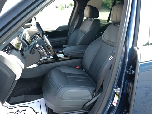 Used 2023 Land Rover Range Rover SE AWD/4WD image 16