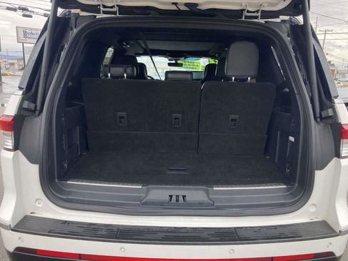 Certified 2022 Lincoln Navigator Reserve image 15