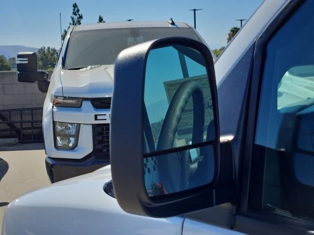 New 2026 Chevrolet Express 2500 Extended w/ Communications Package RWD image 19
