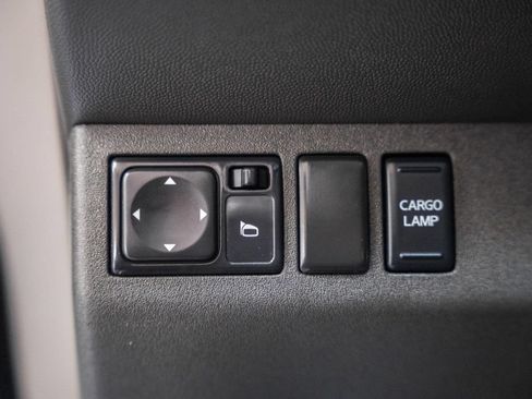 Used 2021 Nissan Frontier SV RWD image 33