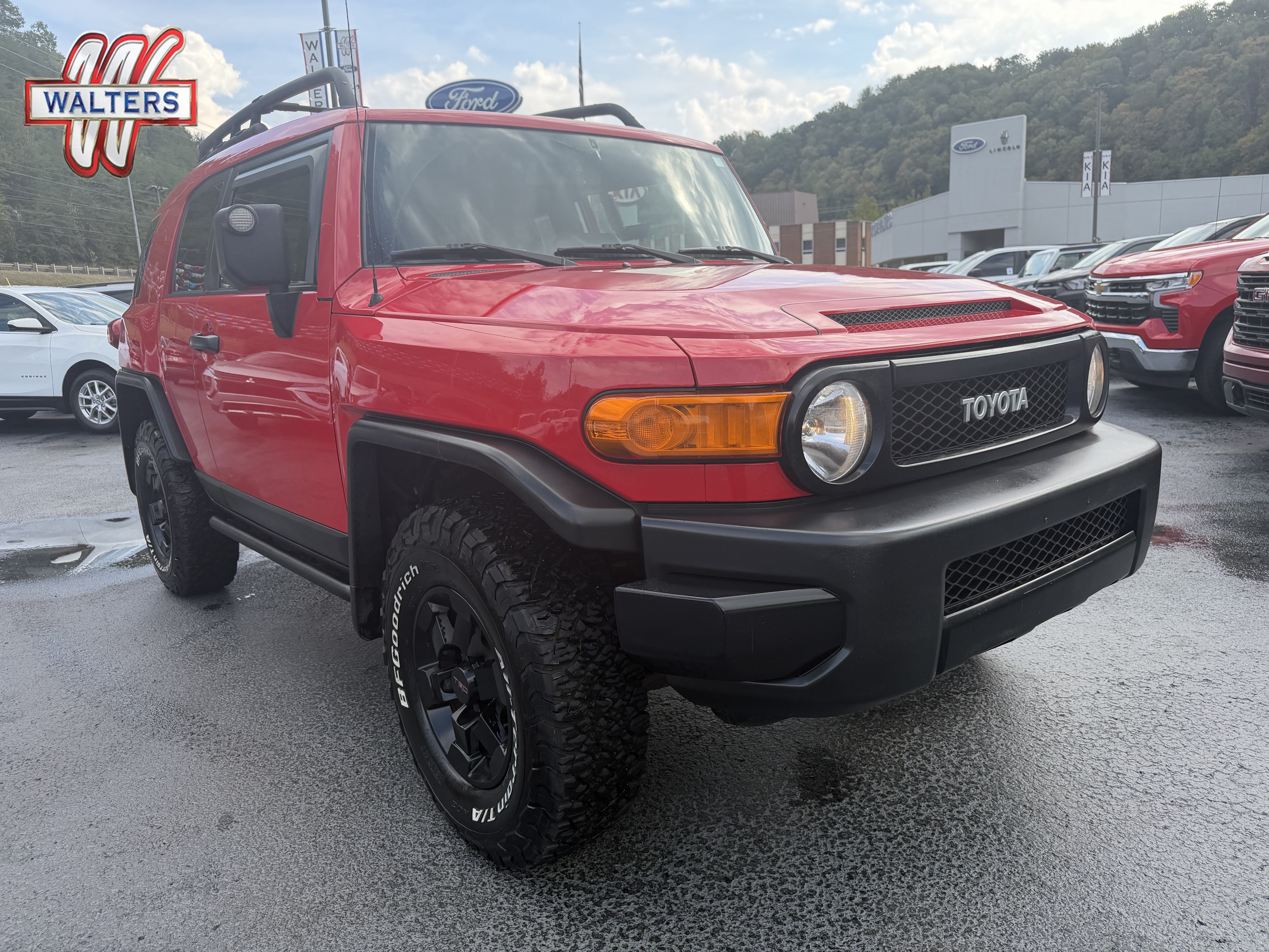 Used 2012 Toyota FJ Cruiser 4WD w/ Trail Teams Special Edition image 1